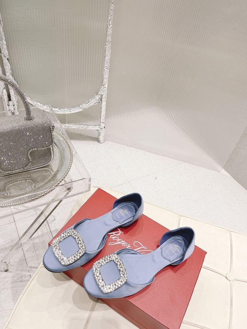 Roger Vivier flat shoes